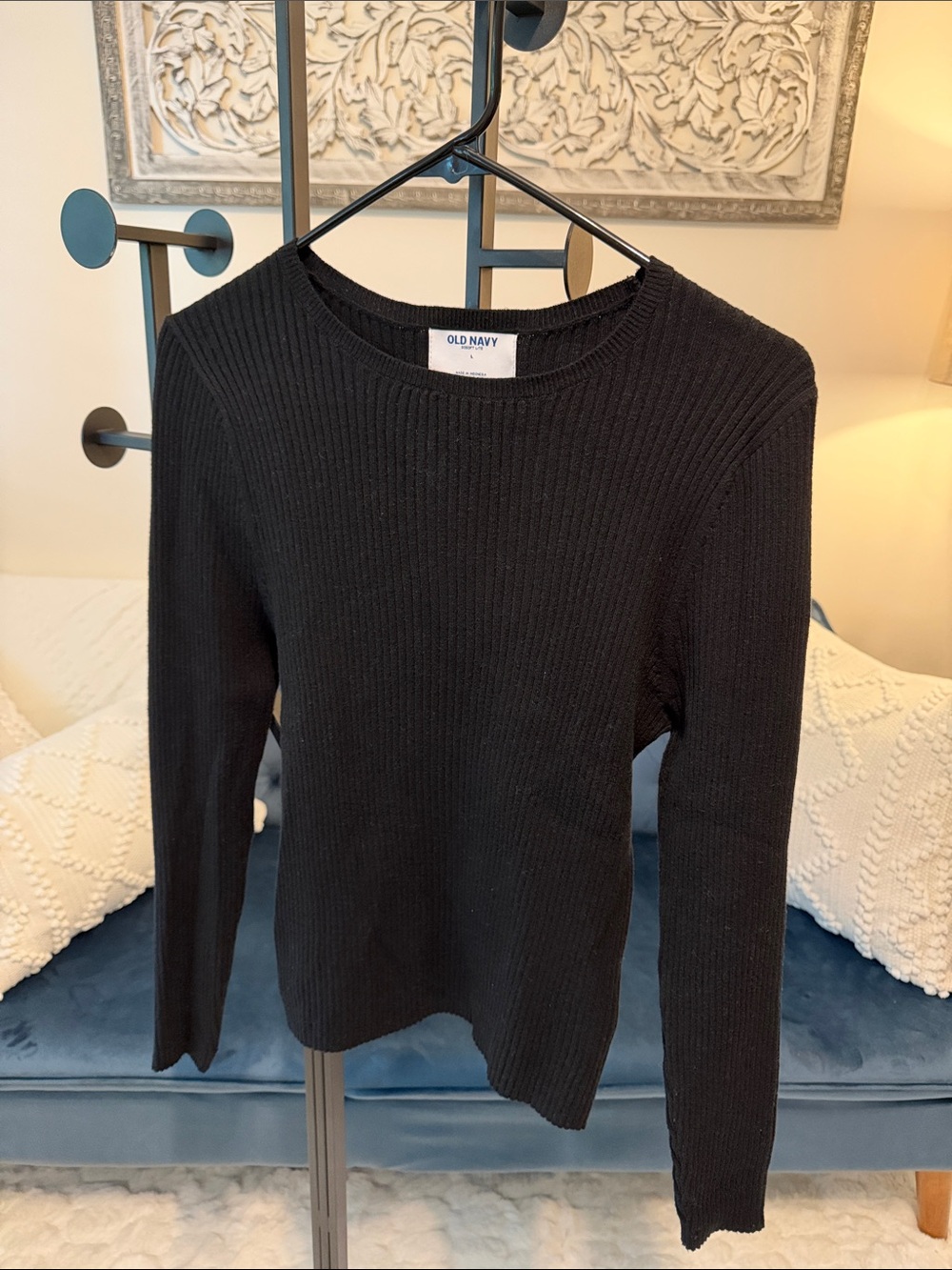 Old Navy Black Ribbed Crewneck Long-Sleeve Top